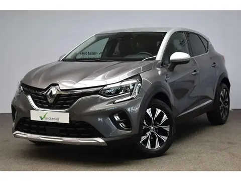 Used RENAULT CAPTUR Petrol 2023 Ad Belgium