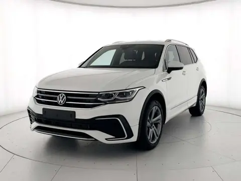 Used VOLKSWAGEN TIGUAN Diesel 2024 Ad 