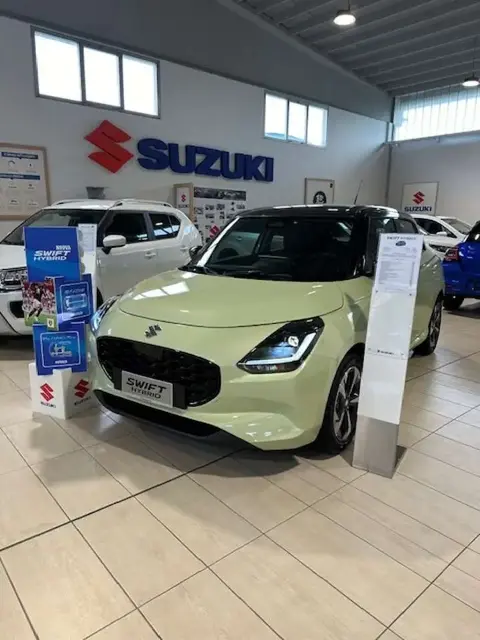 Used SUZUKI SWIFT Hybrid 2024 Ad 