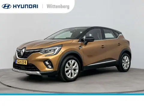 Used RENAULT CAPTUR Hybrid 2021 Ad 