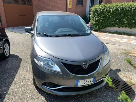 Annonce LANCIA YPSILON Essence 2016 d'occasion 