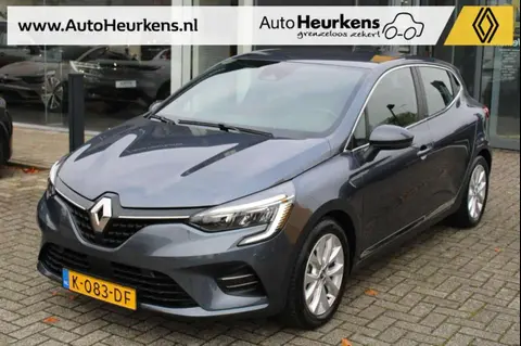 Used RENAULT CLIO Hybrid 2020 Ad 