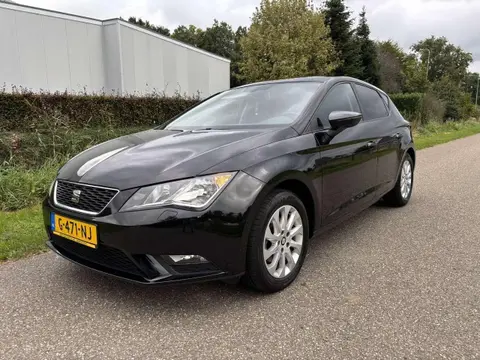 Used SEAT LEON Petrol 2015 Ad 