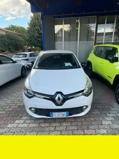 Used RENAULT CLIO Diesel 2016 Ad 