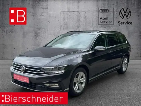 Used VOLKSWAGEN PASSAT Petrol 2019 Ad 