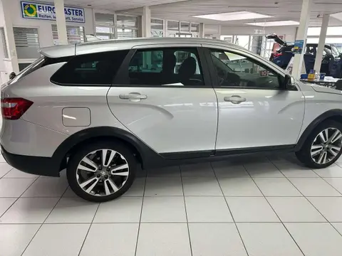 Used LADA VESTA Petrol 2019 Ad 