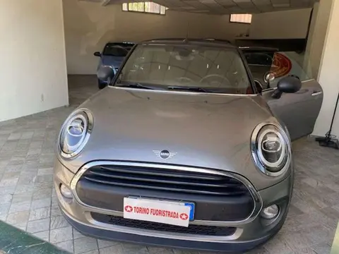 Used MINI ONE Petrol 2018 Ad 