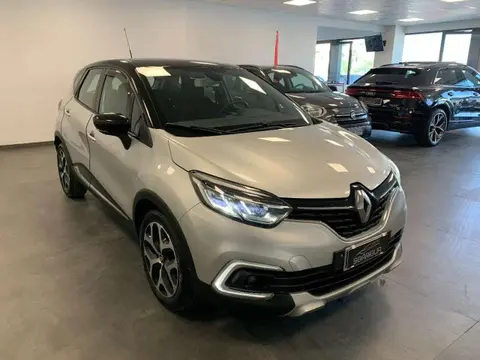 Used RENAULT CAPTUR Diesel 2018 Ad 