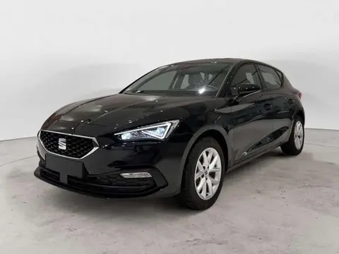 Used SEAT LEON Hybrid 2024 Ad 