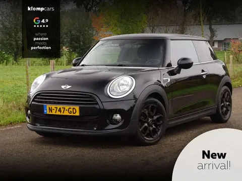 Annonce MINI COOPER Essence 2014 d'occasion 