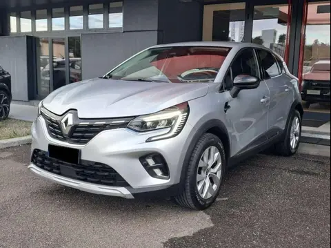 Used RENAULT CAPTUR Petrol 2021 Ad 