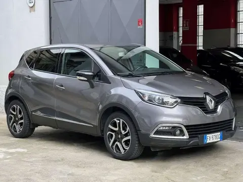 Annonce RENAULT CAPTUR Essence 2015 d'occasion 