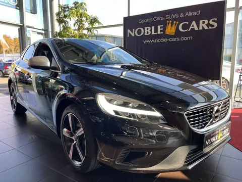 Annonce VOLVO V40 Essence 2019 d'occasion 