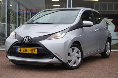 Annonce TOYOTA AYGO Essence 2015 d'occasion 