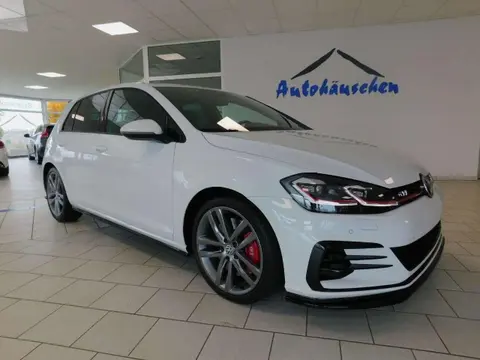 Used VOLKSWAGEN GOLF Petrol 2018 Ad 