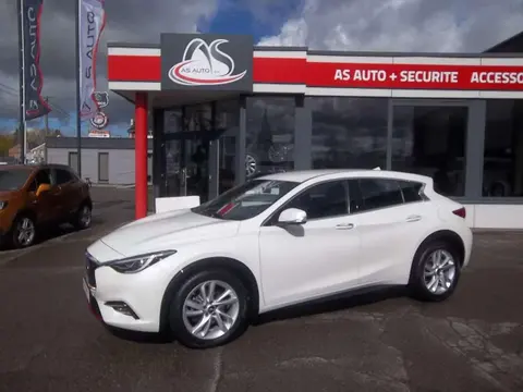 Annonce INFINITI Q30 Essence 2017 d'occasion Belgique