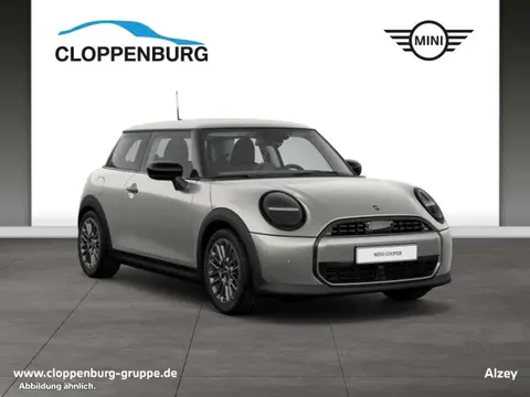 Annonce MINI COOPER Essence 2024 d'occasion Allemagne