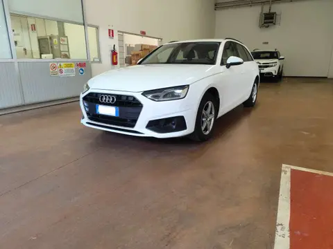 Used AUDI A4 Hybrid 2019 Ad 