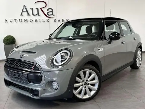 Used MINI COOPER Diesel 2019 Ad 