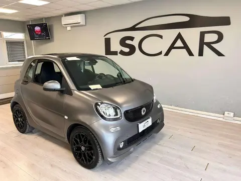 Annonce SMART FORTWO Essence 2019 d'occasion 