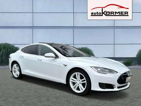 Used TESLA MODEL S Electric 2015 Ad 