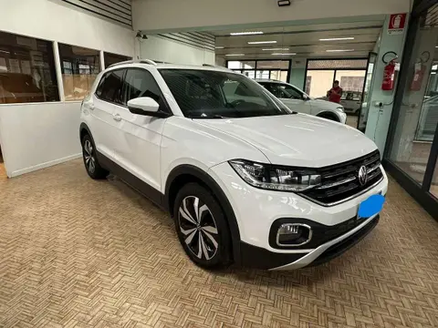 Annonce VOLKSWAGEN T-CROSS Essence 2023 d'occasion 