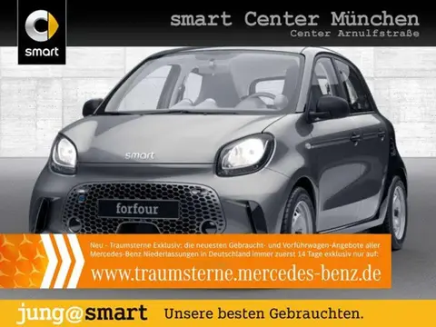 Used SMART FORFOUR Electric 2021 Ad 