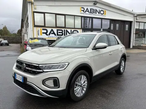 Used VOLKSWAGEN T-ROC Petrol 2022 Ad 