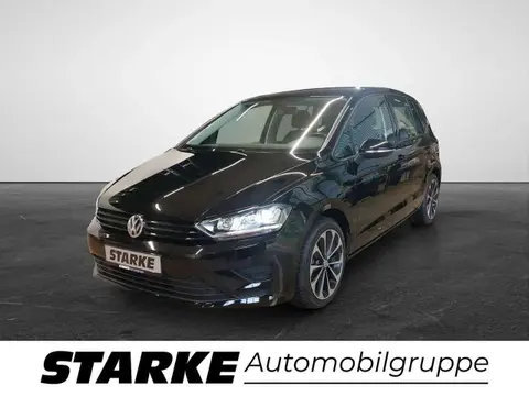 Used VOLKSWAGEN GOLF Petrol 2016 Ad 