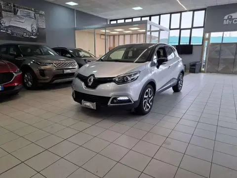 Annonce RENAULT CAPTUR Essence 2015 d'occasion 