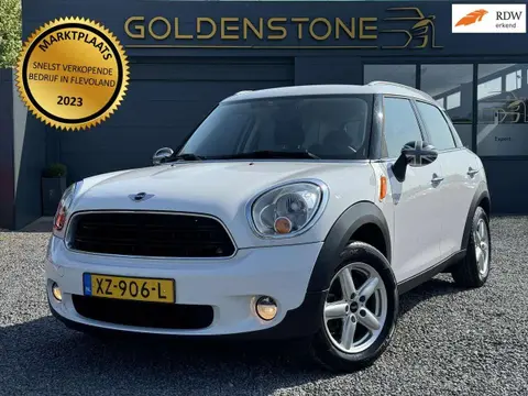 Used MINI ONE Petrol 2015 Ad 