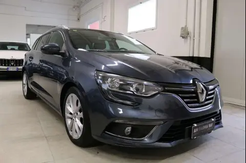 Used RENAULT MEGANE Diesel 2018 Ad 