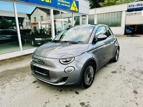 Used FIAT 500 Electric 2022 Ad 