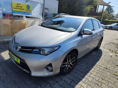 Used TOYOTA AURIS Petrol 2015 Ad 