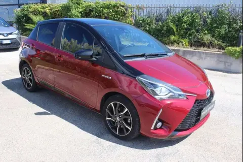 Used TOYOTA YARIS Hybrid 2018 Ad 