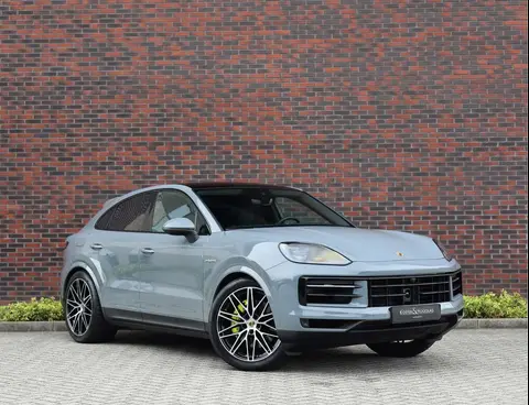 Used PORSCHE CAYENNE Hybrid 2024 Ad 