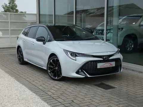 Used TOYOTA COROLLA Hybrid 2022 Ad 