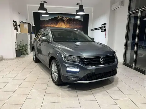 Used VOLKSWAGEN T-ROC Petrol 2021 Ad 