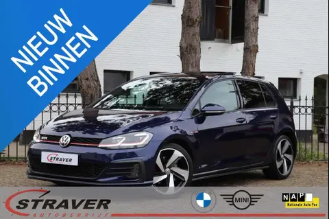 Used VOLKSWAGEN GOLF Petrol 2017 Ad 