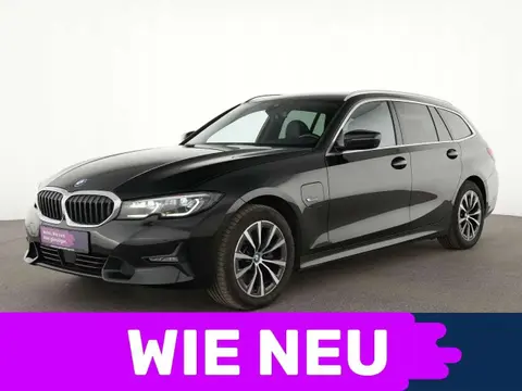 Used BMW SERIE 3 Hybrid 2022 Ad 