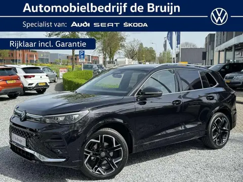 Used VOLKSWAGEN TIGUAN Petrol 2024 Ad 