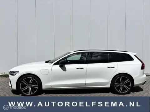 Used VOLVO V60 Hybrid 2021 Ad 