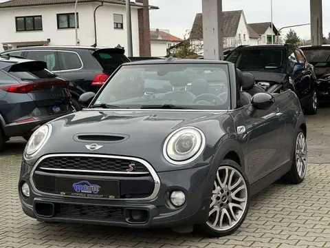 Used MINI COOPER Petrol 2017 Ad Germany