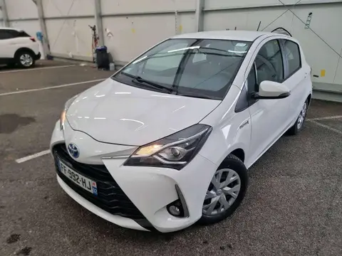 Used TOYOTA YARIS Hybrid 2019 Ad 