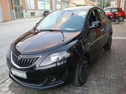 Used LANCIA YPSILON Hybrid 2023 Ad 