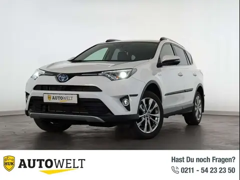 Used TOYOTA RAV4 Hybrid 2016 Ad 