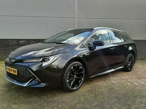 Used TOYOTA COROLLA Hybrid 2021 Ad 