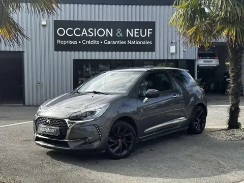 Annonce DS AUTOMOBILES DS3 Essence 2018 d'occasion 