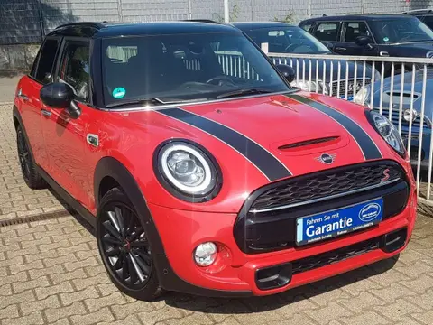 Used MINI COOPER Petrol 2018 Ad Germany