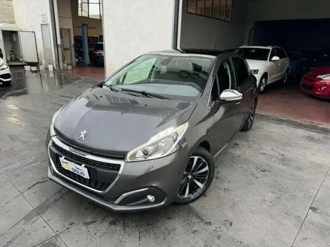 Used PEUGEOT 208 Petrol 2018 Ad 